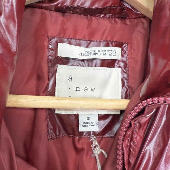 NWT A New Day Puffer Jacket Water Resistant Burgundy Red Quilted Coat Size Small - Picture 3 of 8